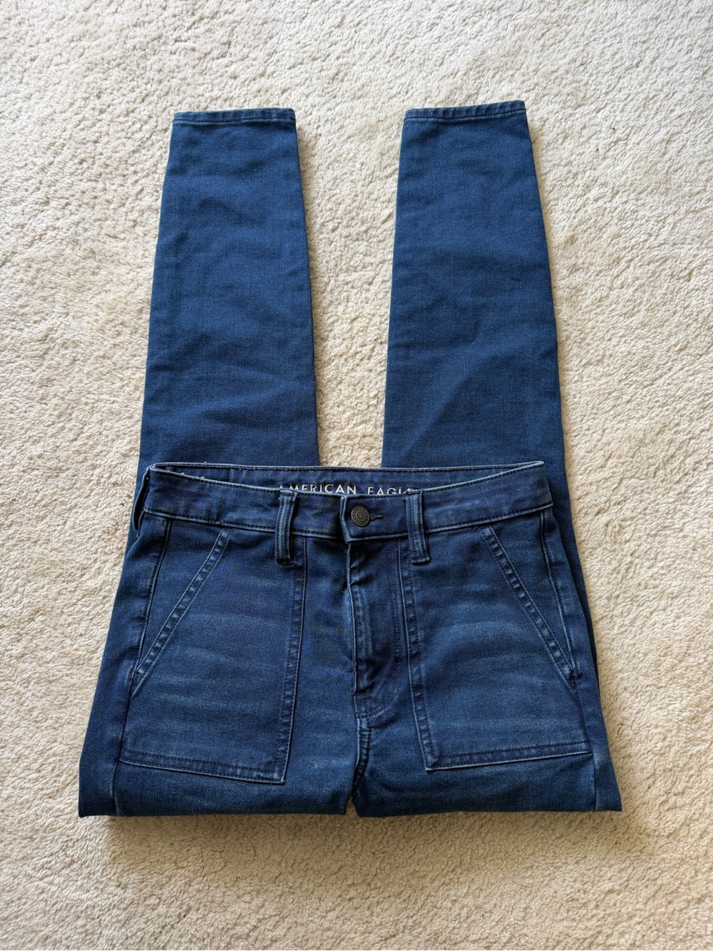 American Eagle Super Hi-Rise Jegging Jeans Size 2 short